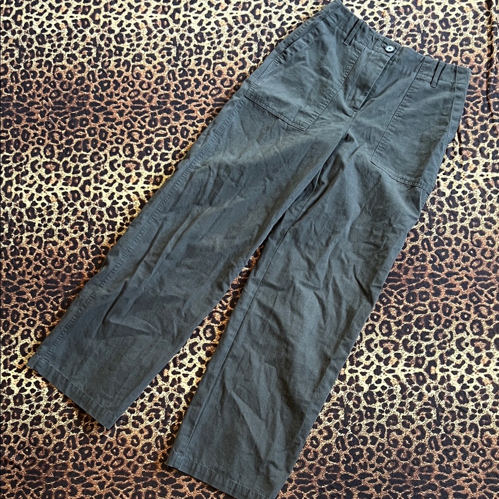 Aritzia trousers